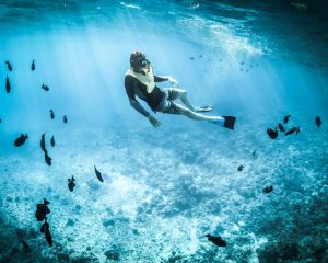 Snorkel deporte, diversión y salud en aguas cristalinas