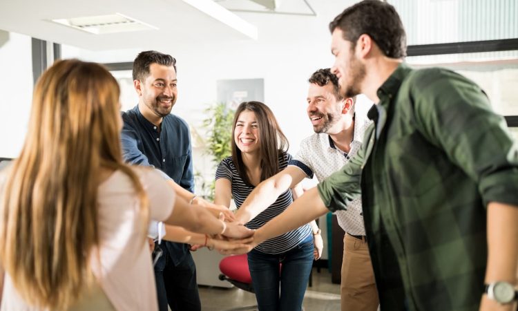 Team building, también en interiores actividades que crean equipos fuertes